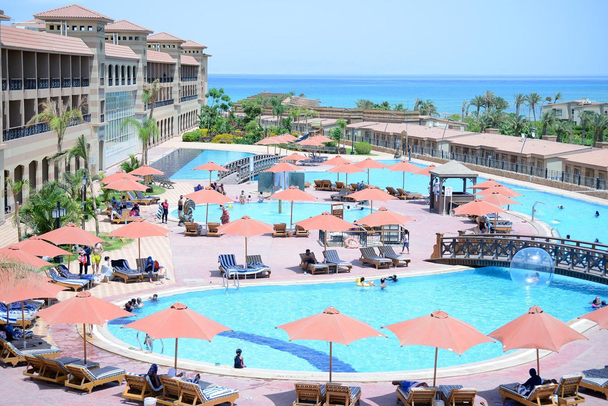 Coral Sea Beach And Aqua Park Ain Sukhna Eksteriør bilde